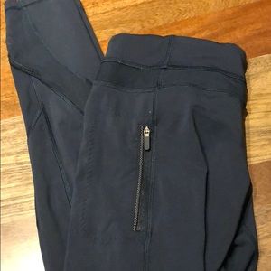 Lululemon navy blue workout leggings size 6